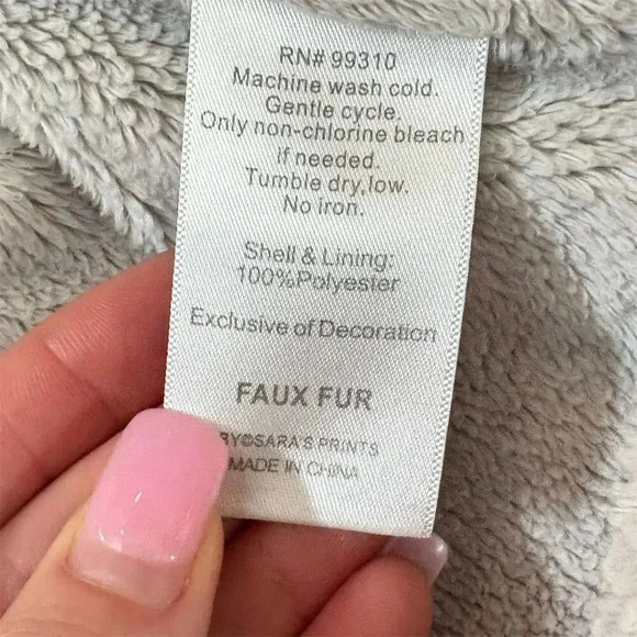 Widgeon Girls Hooded Faux Fur Vest Gray Size L Casual Fall Zip Up - Picture 6 of 7